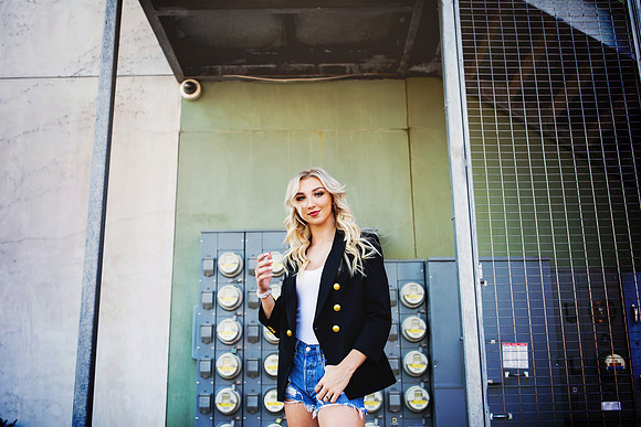 21